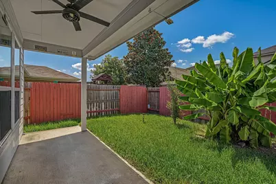 16534 Twinwalker Drive, Houston, TX 77049 - Photo 25