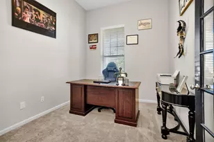 409 Billingsgate Chase, Conroe, TX 77304 - Photo 5