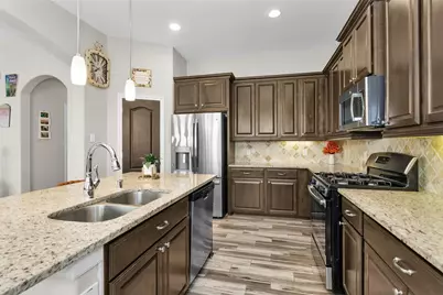 409 Billingsgate Chase, Conroe, TX 77304 - Photo 11