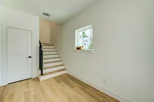 4035 Buck St, Houston, TX 77020 - Photo 7