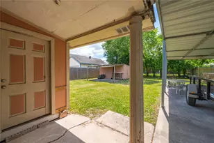 718 E Belmont St, Pasadena, TX 77506 - Photo 13