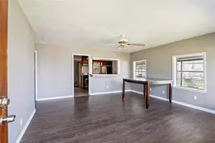 718 E Belmont St, Pasadena, TX 77506 - Photo 17