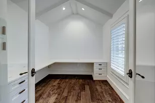 14123 Carolcrest Cir, Houston, TX 77079 - Photo 9