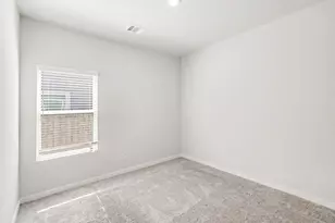 16909 Needlepoint Dr, Conroe, TX 77304 - Photo 11