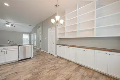 18938 Elrington Creek Court, Richmond, TX 77407 - Photo 17
