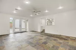 5735 Wigton Dr, Houston, TX 77096 - Photo 7