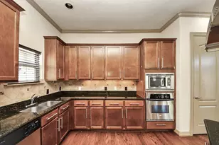 5711 Kiam St, Houston, TX 77007 - Photo 13