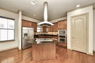 5711 Kiam St, Houston, TX 77007 - Photo 11