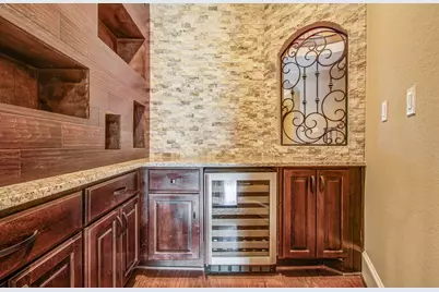 4502 Southhampton Court, Missouri City, TX 77459 - Photo 11