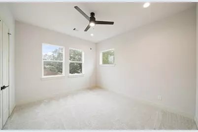 7407 Janak Drive, Houston, TX 77055 - Photo 37