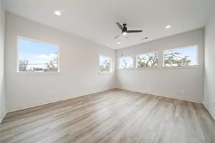 7407 Janak Dr, Houston, TX 77055 - Photo 27