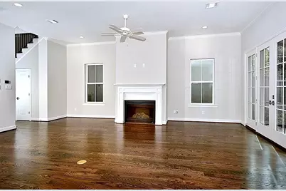 215 Willow Street, Shenandoah, TX 77384 - Photo 5