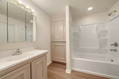 2422 Deutser Street, Houston, TX 77093 - Photo 15