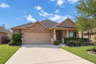 103 West Wading Pond Circle, The Woodlands, TX 77375 - Photo 1