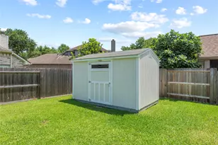1242 Deerbrook Dr, Sugar Land, TX 77479 - Photo 39