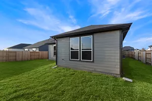 423 Ruby Frd Dr, Baytown, TX 77523 - Photo 23