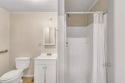817 Westview, Galveston, TX 77650 - Photo 27
