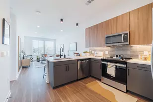 10505 Deerwood Rd, Houston, TX 77042 - Photo 13