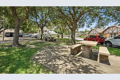 43 Wellington Park, Baytown, TX 77520 - Photo 33