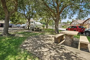 43 Wellington Park, Baytown, TX 77520 - Photo 33
