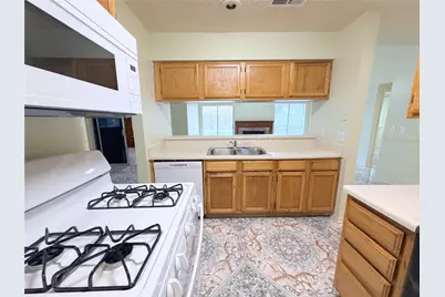 6711 Prairie Village Drive, Katy, TX 77449 - Photo 7