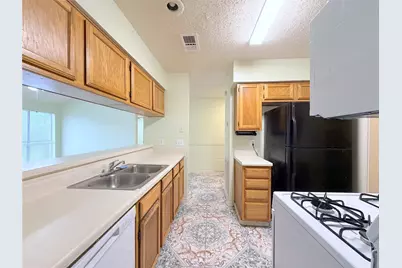 6711 Prairie Village Drive, Katy, TX 77449 - Photo 5