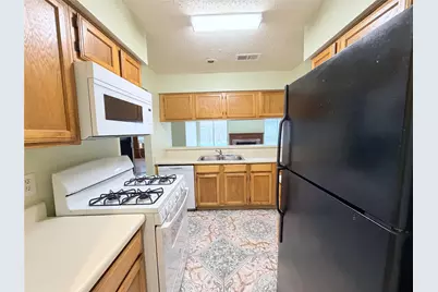 6711 Prairie Village Drive, Katy, TX 77449 - Photo 9