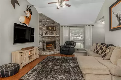 3601 Clover Lane, Deer Park, TX 77536 - Photo 7