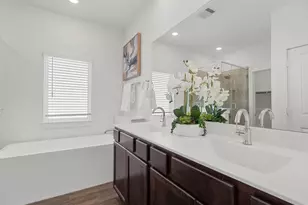 12340 N Chestnut Hls Dr, Conroe, TX 77303 - Photo 15