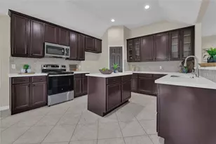 8506 Hunters Village Dr, Humble, TX 77346 - Photo 11