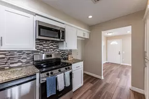 280 Crestmont St, Point Blank, TX 77364 - Photo 7