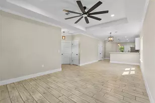 1409 N Ave S, Freeport, TX 77541 - Photo 3