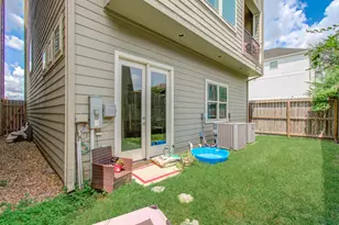 11123 Olympia Dr, Houston, TX 77042 - Photo 43