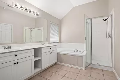 7611 Waterlilly Lane, Pearland, TX 77581 - Photo 17