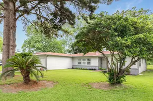 1211 Kirsten St, La Marque, TX 77568 - Photo 37