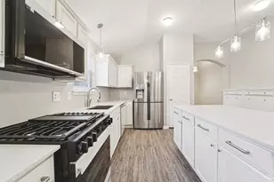 6715 Lilacbrook Ct, Spring, TX 77379 - Photo 11