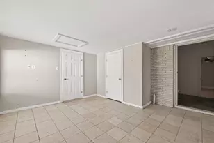 5114 W 43rd St, Houston, TX 77092 - Photo 11