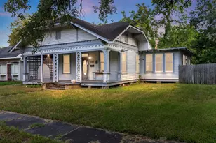 1313 6th St, Bay City, TX 77414 - Photo 1