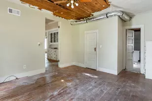 1313 6th St, Bay City, TX 77414 - Photo 17