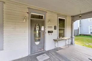 1313 6th St, Bay City, TX 77414 - Photo 25