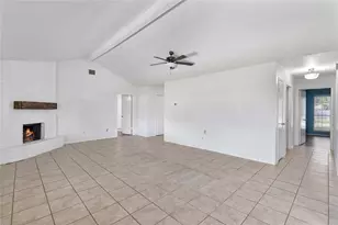 1703 Packsaddle Ln, Baytown, TX 77521 - Photo 11