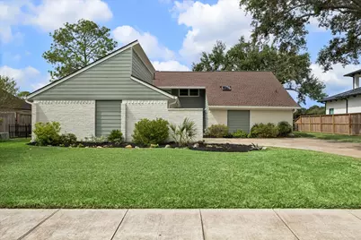 2218 Green Tee Drive Drive, Pearland, TX 77581 - Photo 1