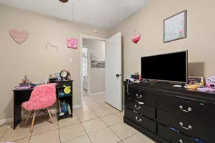 9838 Rocky Hollow Rd, La Porte, TX 77571 - Photo 11