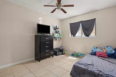 9838 Rocky Hollow Road, La Porte, TX 77571 - Photo 11