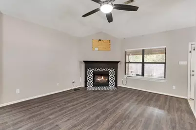 8022 N Tarrytown Crossing Drive, Conroe, TX 77304 - Photo 17