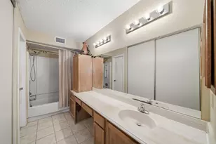 1802 Foxlake Dr, Houston, TX 77084 - Photo 7