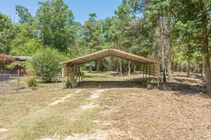 230 Deane Dr, Livingston, TX 77351 - Photo 5