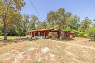 230 Deane Dr, Livingston, TX 77351 - Photo 3