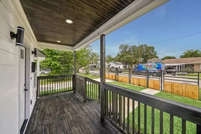 428 Neyland Street, Houston, TX 77022 - Photo 3