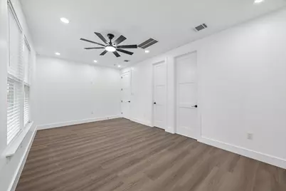 428 Neyland Street, Houston, TX 77022 - Photo 11